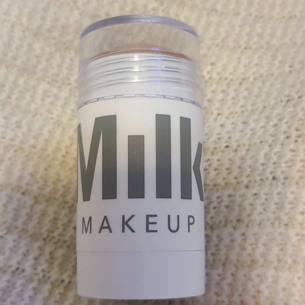 Milk makeup highlighter